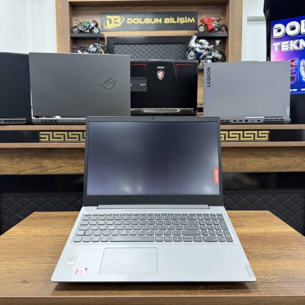 Lenovo IdeaPad S145-15API AMD Ryzen 7 3700U 8GB RAM 512GB SSD 15.6" FHD 81UT008DTX (İKİNCİ EL)