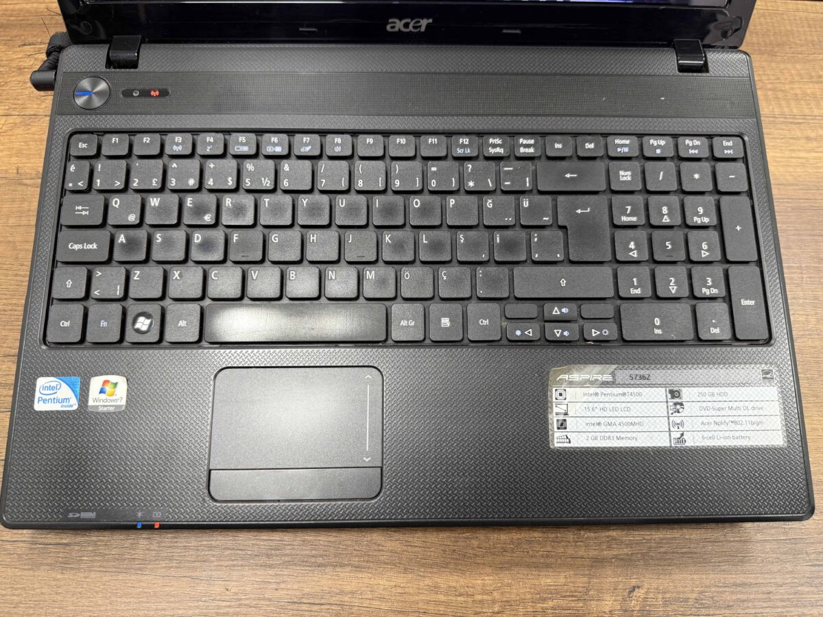 Acer Aspire 5736Z-452G Intel Pentium Dual-Core T4500 4GB RAM 120GB SSD 15.6" HD (İKİNCİ EL) - Görsel 2