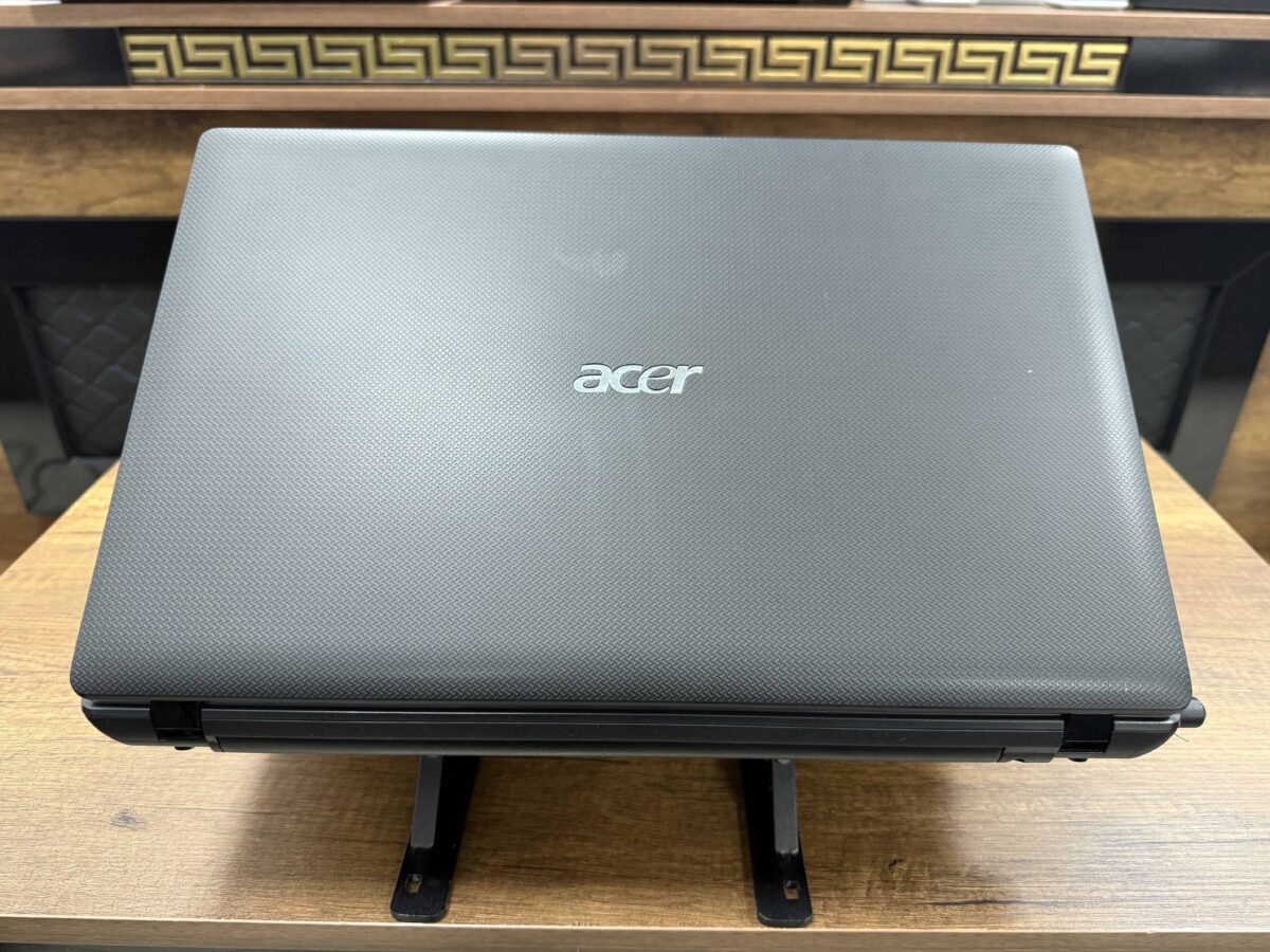 Acer Aspire 5736Z-452G Intel Pentium Dual-Core T4500 4GB RAM 120GB SSD 15.6" HD (İKİNCİ EL) - Görsel 3