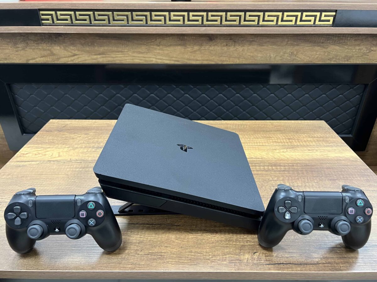 PlayStation 4 Slim kırık 1 TB Çift Kol  Playstation4 - ps4 - PS4 - Ps4 (İKİNCİ EL) - Görsel 4