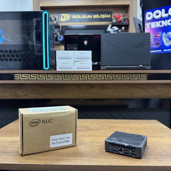 Intel NUC8V5PNK Intel Core i5 8365U 16GB RAM 256GB SSD Mini PC (İKİNCİ EL)