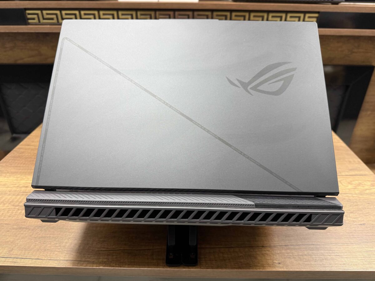 Asus ROG G614JV-N3157W i7 13650HX 16GB RAM RTX4060 W11 16" 165Hz - Görsel 3
