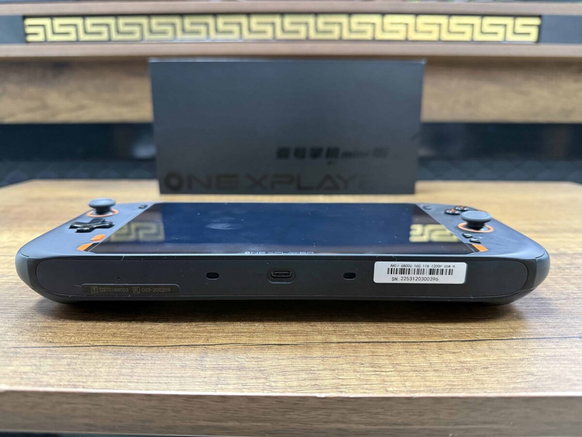 ONEXPLAYER Mini Pro AMD Ryzen 7 6800U 16GB RAM 1TB SSD 7" (İKİNCİ EL) - Görsel 5
