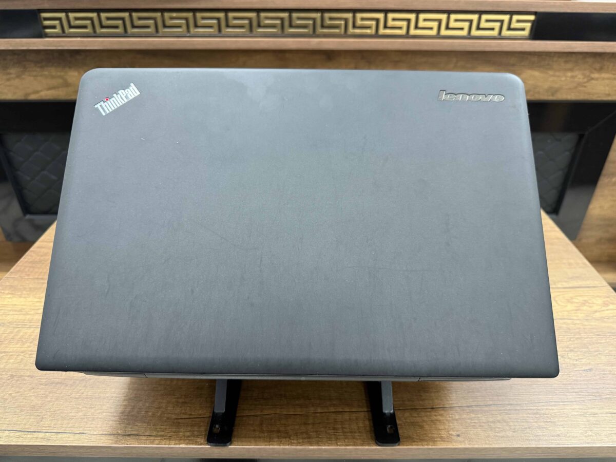Lenovo ThinkPad E540 Intel Core i5 4200M 16GB RAM 240GB SSD 15.6" FHD (İKİNCİ EL) - Görsel 3
