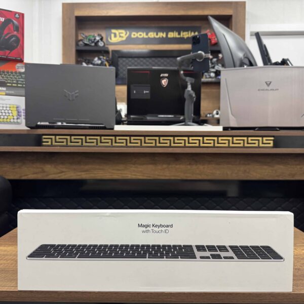 Apple Magic Keyboard Touch ID ve Sayısal Tuşlu Magic Keyboard – TR Q Klavye - Siyah MMMR3TQ/A (SIFIR KAPALI KUTU)