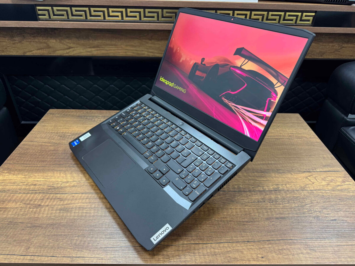 Lenovo IdeaPad Gaming 3 82K100CQTX  Intel Core i5 11300H 16GB RAM 500GB SSD W10 RTX 3050 Ti 15.6” FHD 165Hz (İKİNCİ EL) - Görsel 4