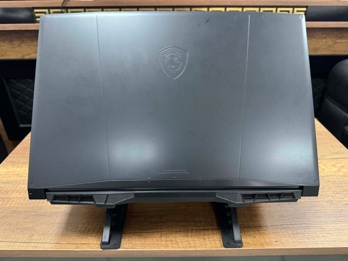 MSI Katana 17 B12VEK-083XTR Intel Core i7 12650H 16GB RAM 1TB SSD RTX4050 17.3” FHD (İKİNCİ EL) - Görsel 3