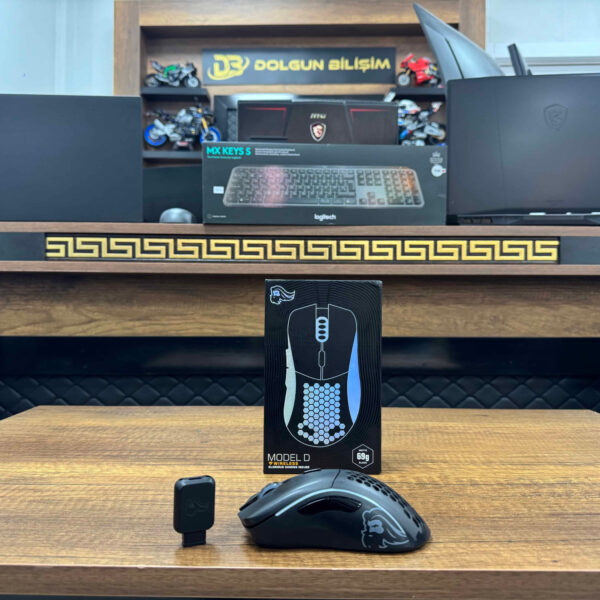 Glorious Model D RGB Şarjlı Optik Kablosuz Oyuncu Mouse GLO-MS-DW-MB (İKİNCİ EL)