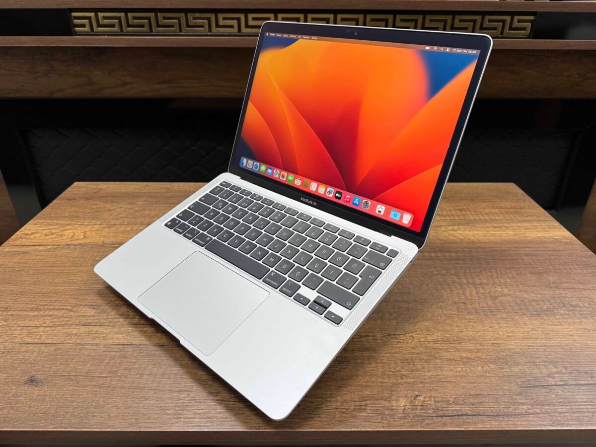 Apple MacBook Air M1 8GB RAM 256GB SSD macOS 13” QHD+ Uzay Grisi MGN63TU/A (İKİNCİ EL) - Görsel 4