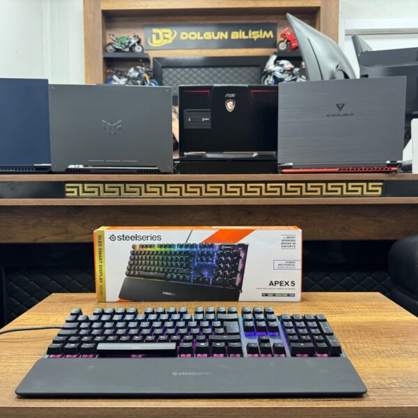 SteelSeries Apex 5 Hibrit RGB Blue Switch Kablolu Mekanik Oyuncu Klavyesi SSK64538 (İKİNCİ EL)