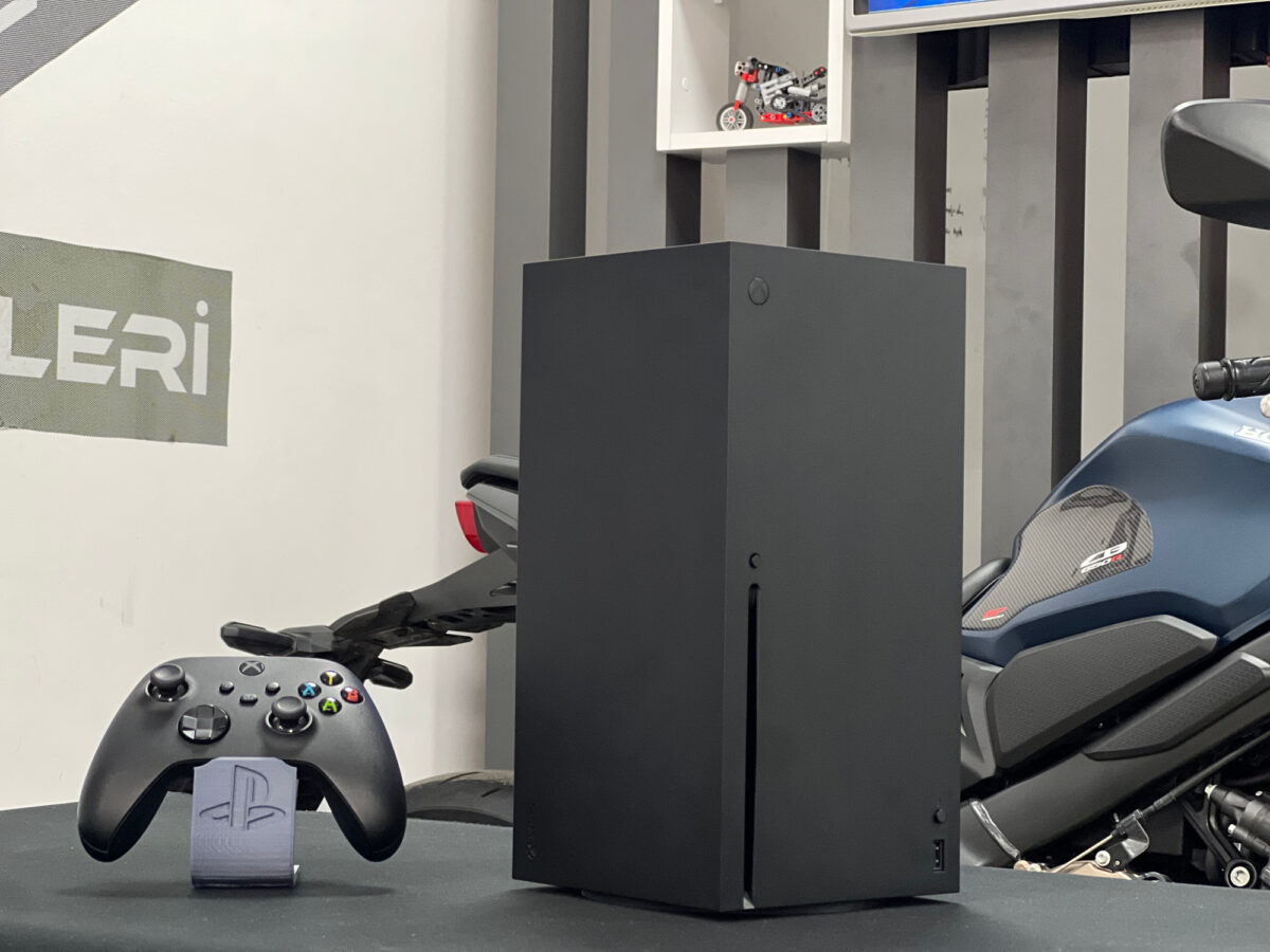 Microsoft Xbox Series X 1 TB SSD Tek Kol (İKİNCİ EL) - Görsel 3