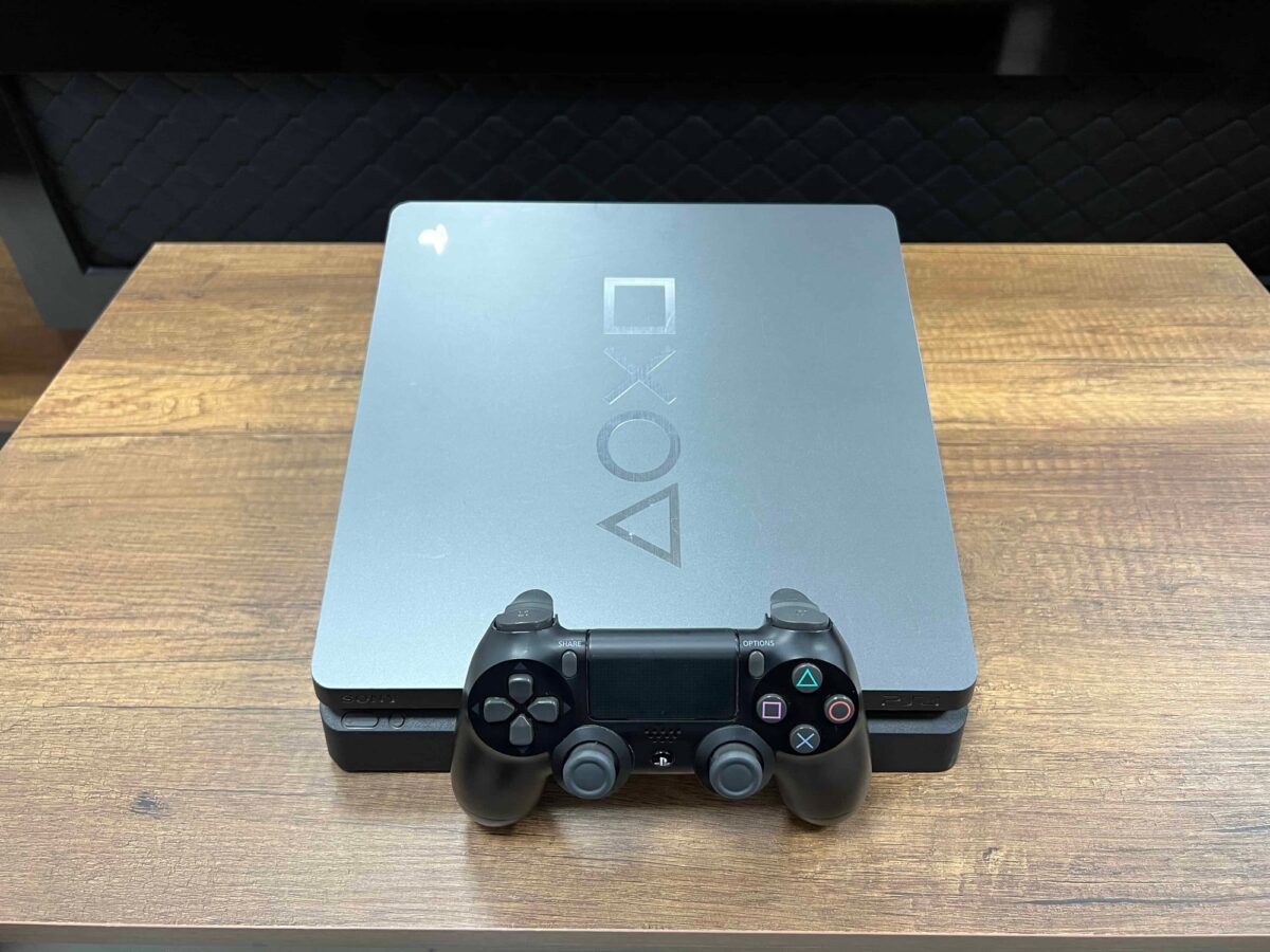 PlayStation 4 Özel Seri 500 GB Tek Kol (İKİNCİ EL) - Görsel 3