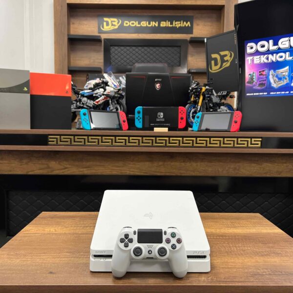 PlayStation 4 Slim Beyaz 1 TB Tek Kol (İKİNCİ EL)