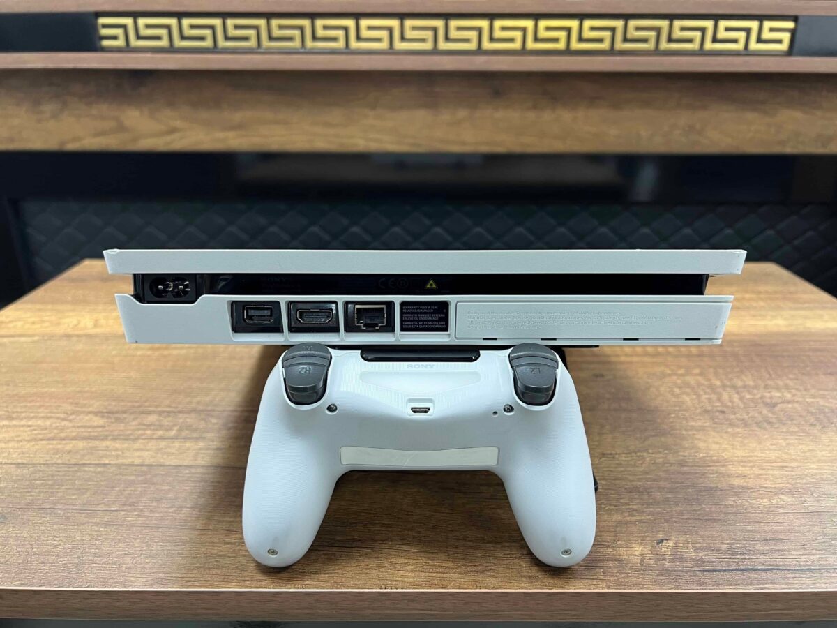 PlayStation 4 Slim Beyaz 500 GB Tek Kol (İKİNCİ EL) - Görsel 8