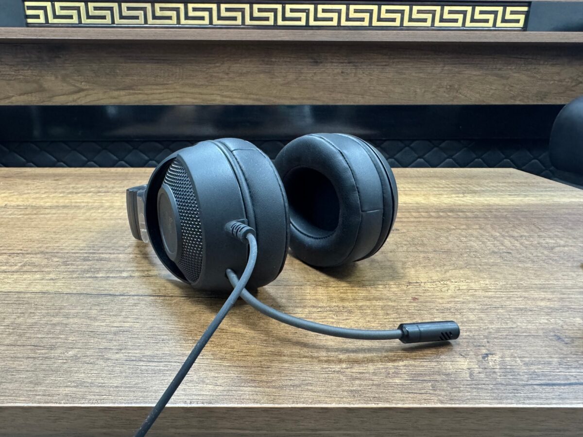 Razer Kraken X Lite RZ04-02950100-R381 7.1 Kablolu Kulak Üstü Oyuncu Kulaklığı (İKİNCİ EL) - Görsel 4