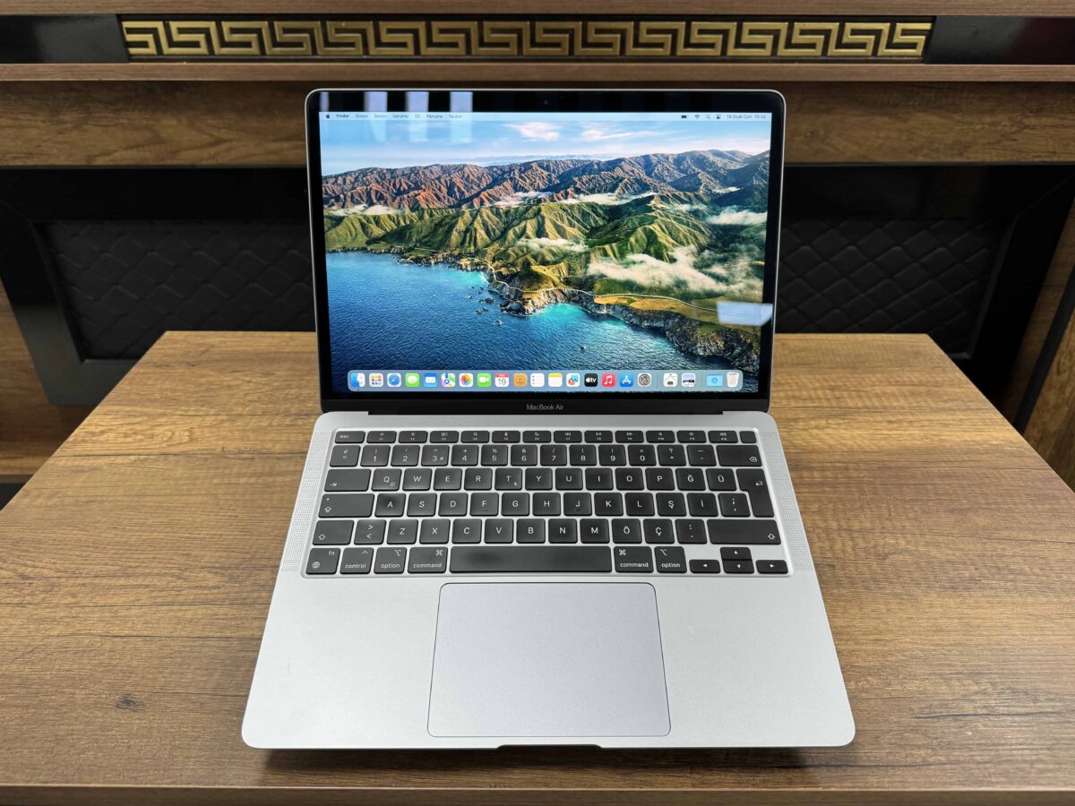 Apple MacBook Air M1 8GB RAM 256GB SSD macOS 13” QHD+ Uzay Grisi MGN63TU/A (İKİNCİ EL) - Görsel 2
