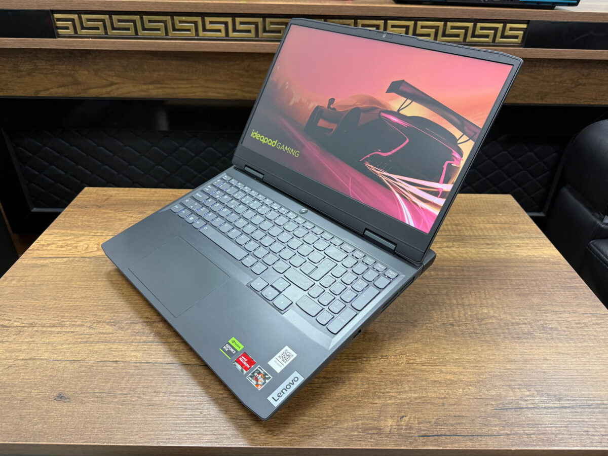 Lenovo IdeaPad Gaming 3 15ARH7 AMD Ryzen 5 6600H 8GB 512GB SSD RTX3050 W11 15.6” FHD 120Hz 82SB00UETR (İKİNCİ EL) - Görsel 4