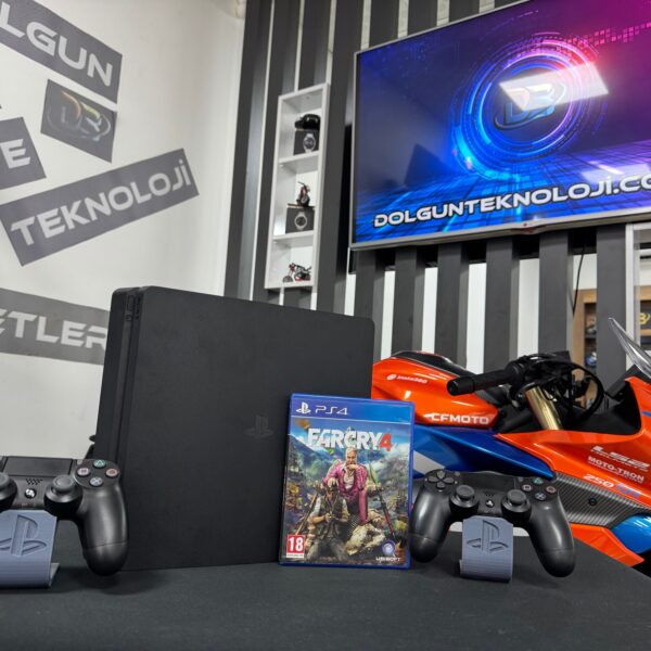 PlayStation 4 Slim 500GB Çift Kol + Far Cry 4 Oyun CD’si (İKİNCİ EL)