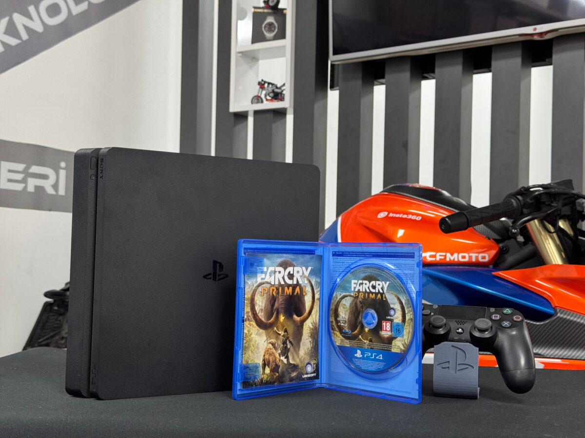 PlayStation 4 Slim 500GB Tek Kol + Far Cry Primal Oyun CD’si (İKİNCİ EL) - Görsel 3