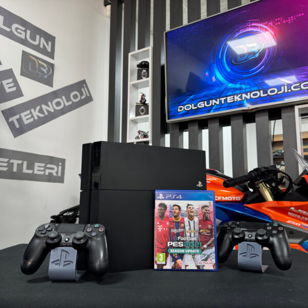 PlayStation 4 Fat 500GB Çift Kol + Pes 2021 Oyun CD’si (İKİNCİ EL)