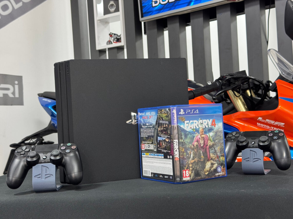 PlayStation 4 Pro 1TB Çift Kol + Far Cry 4 Oyun CD’si (İKİNCİ EL) - Görsel 4