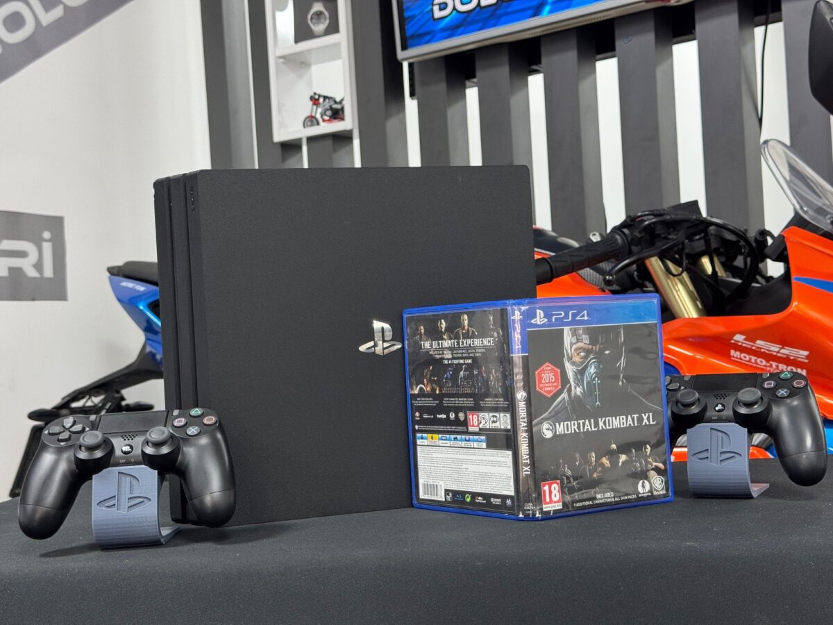 PlayStation 4 Pro 1TB Çift Kol + Mortal Kombat XL Oyun CD’si (İKİNCİ EL) - Görsel 4