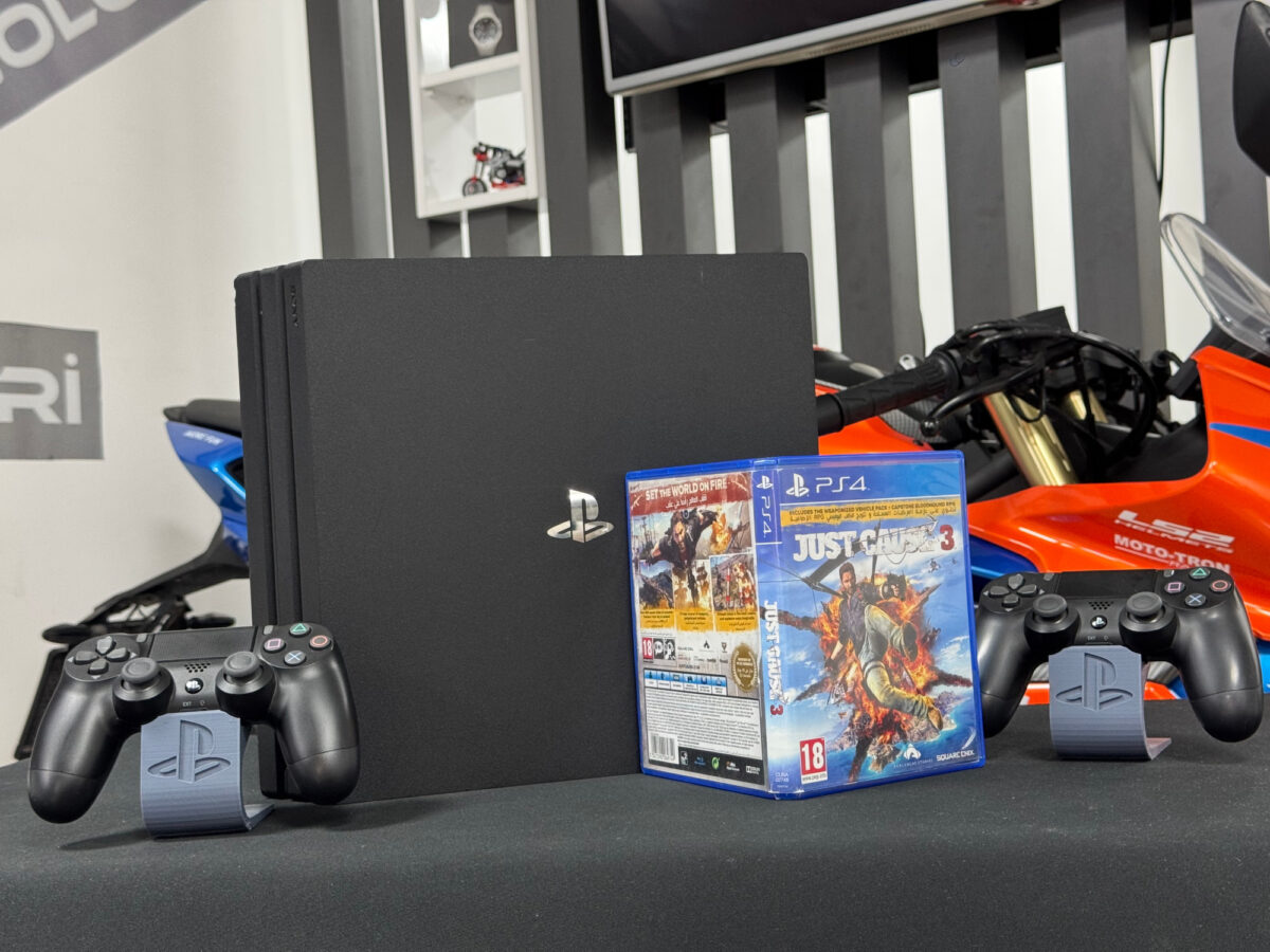 PlayStation 4 Pro 1TB Çift Kol + Just Cause 3 Oyun CD’si (İKİNCİ EL) - Görsel 4