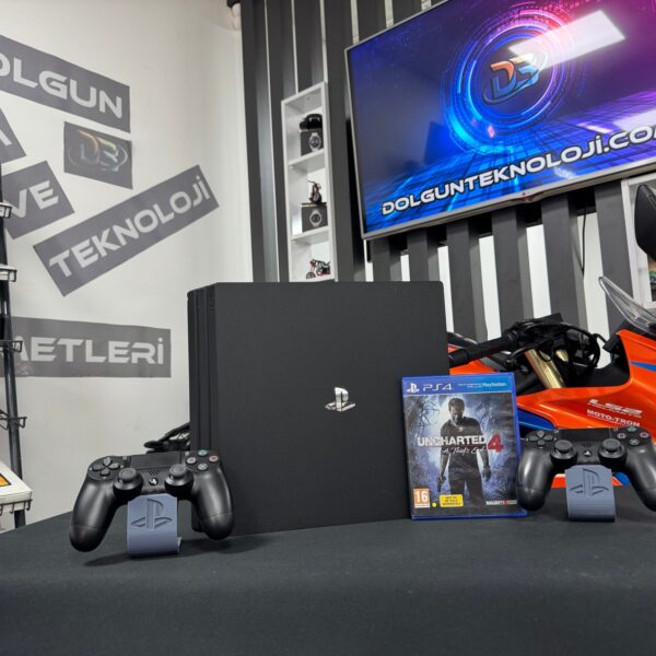 PlayStation 4 Pro 1TB Çift Kol + Uncharted 4 Oyun CD’si (İKİNCİ EL)
