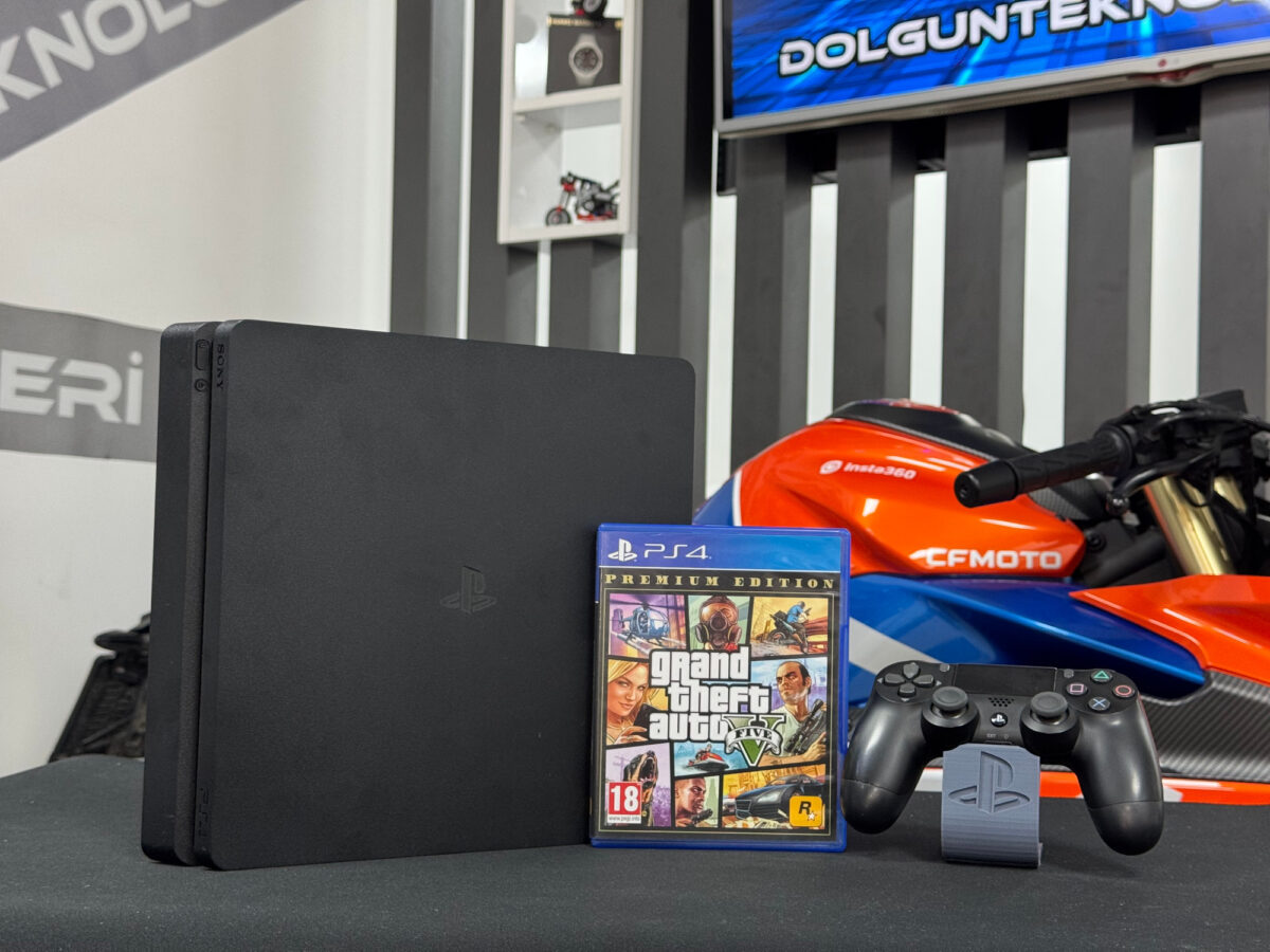 PlayStation 4 Slim 500GB Tek Kol + Grand Theft Auto 5 (GTA 5) Oyun CD’si (İKİNCİ EL) - Görsel 2