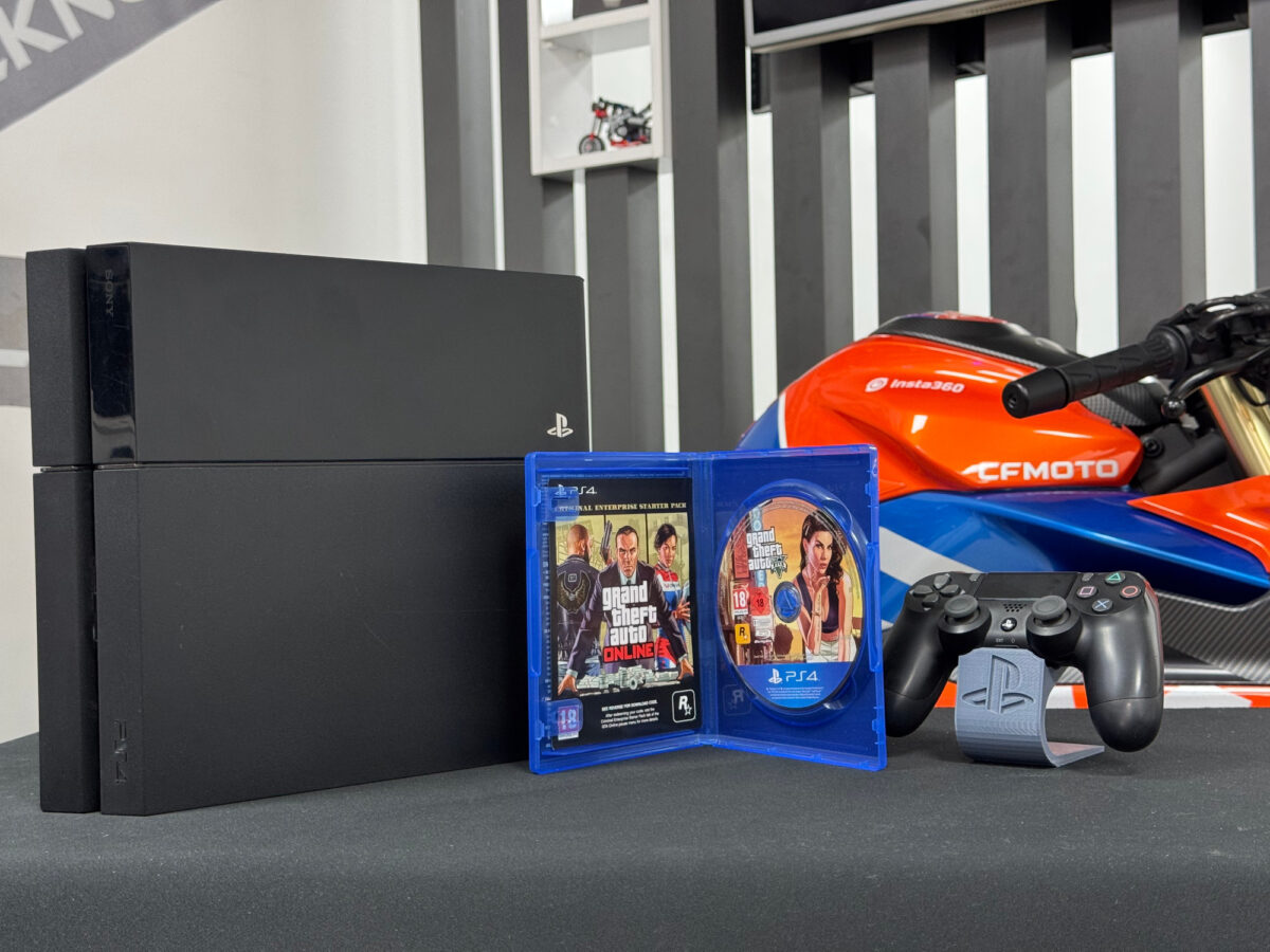 PlayStation 4 Fat 500GB Tek Kol + Gta 5 (İKİNCİ EL) - Görsel 4