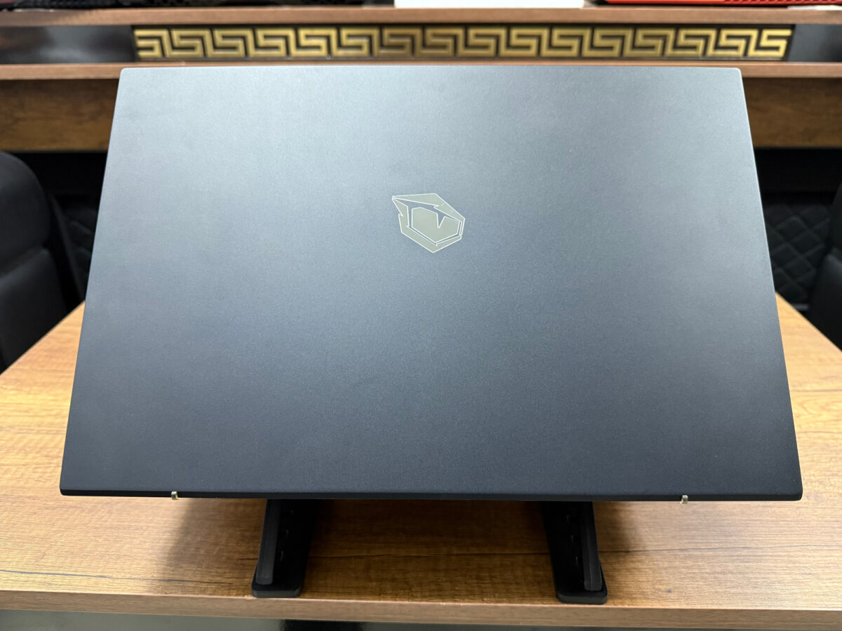 Monster Huma H5 V4.1.10 Intel Core i5 1235U 32GB RAM 1TB SSD Iris Xe 15.6” FHD 120Hz (İKİNCİ EL) - Görsel 2