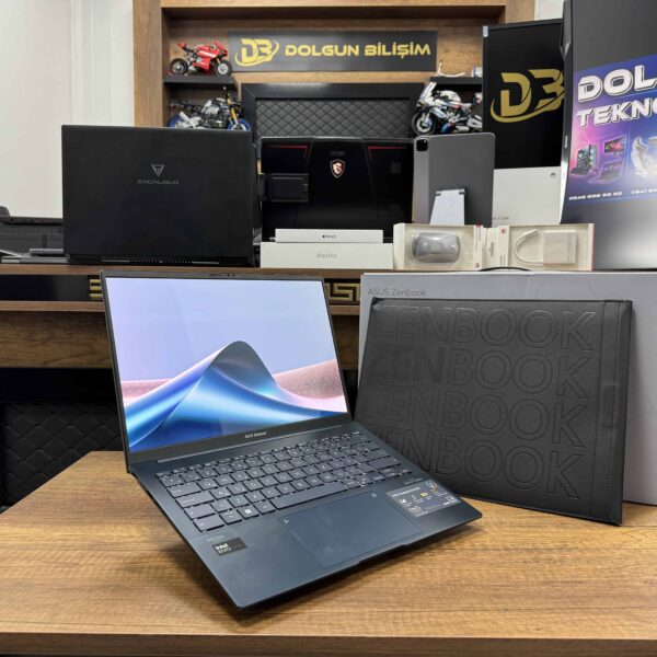 Asus ZenBook UX3405MA-PP086W Intel Core Ultra 5 125H 16GB RAM 512GB SSD W11 14” QHD+ OLED (İKİNCİ EL)