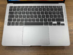 Apple MacBook Air M1 8GB RAM 256GB SSD macOS 13” QHD+ Uzay Grisi MGN63TU/A (İKİNCİ EL) - Görsel 3