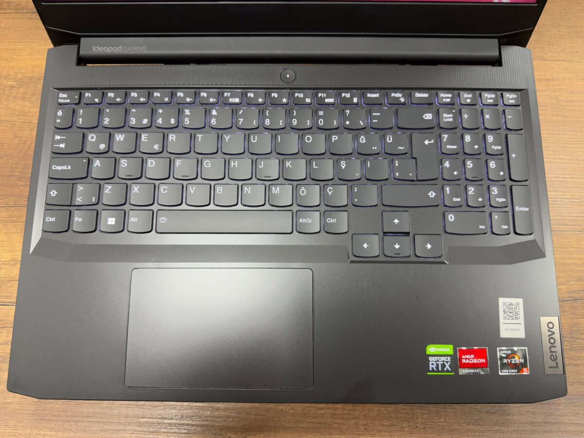 Lenovo Ideapad Gaming 3 15ACH6 AMD Ryzen 5 5600H 8GB RAM 512GB SSD RTX3050 15.6” Full HD W10 120Hz 82K2023WTX (İKİNCİ EL) - Görsel 4