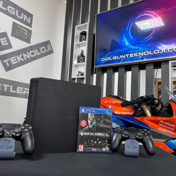 PlayStation 4 Slim 500GB Çift Kol + Mortal Kombat XL Oyun CD’si (İKİNCİ EL)