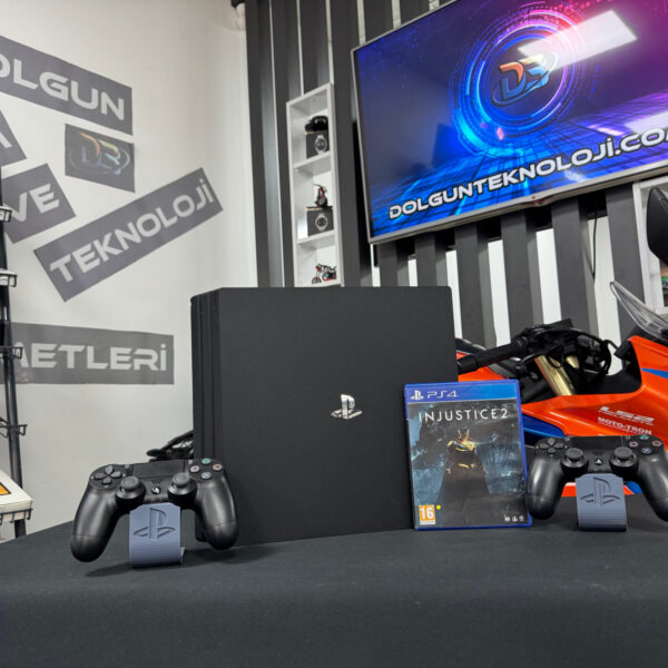PlayStation 4 Pro 1TB Çift Kol + İnjustice 2 Oyun CD’si (İKİNCİ EL)