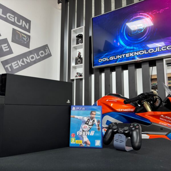 PlayStation 4 Fat 500GB Tek Kol + Fifa 19 Oyun CD’si (İKİNCİ EL)