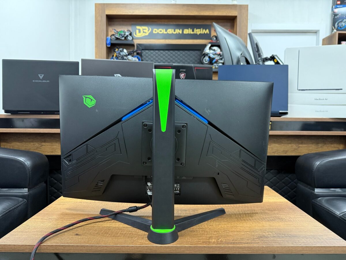 Monster Aryond A27 V2 27” 180Hz 1ms WQHD 2K Curved Pivot VA Oyuncu Monitörü (İKİNCİ EL) - Görsel 5