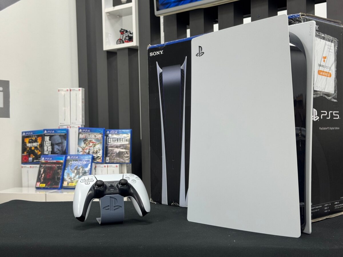 PlayStation 5 Fat 1TB Dijital Sürüm Tek Kol Kutulu (İKİNCİ EL) - Görsel 2