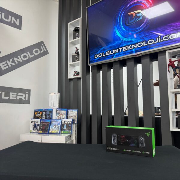 Razer Edge Gaming Tablet ve Kishi V2 Pro Kontrolcü