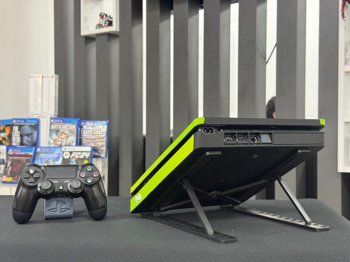 PlayStation 4 Slim 1TB Tek Kol Biohazard Kaplama (İKİNCİ EL) - Görsel 4