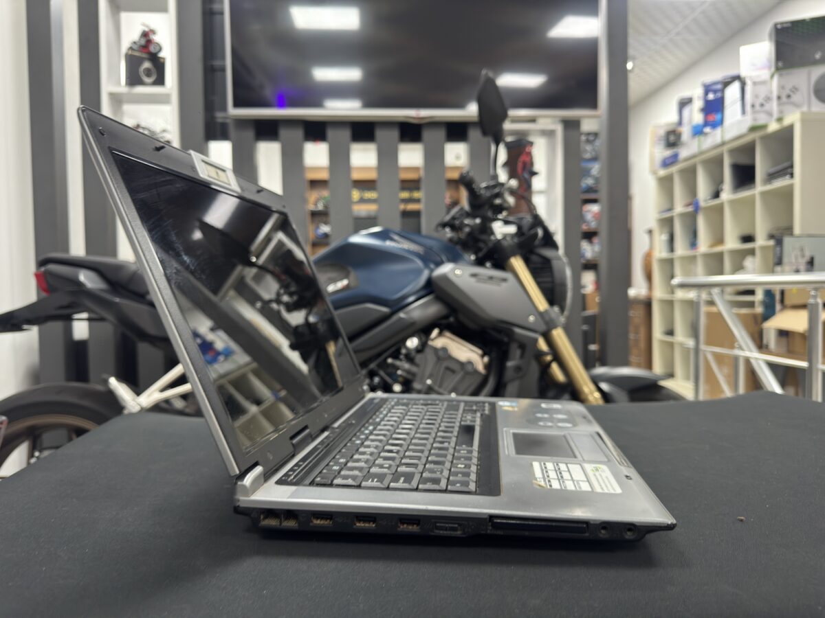 ASUS F5SL LAPTOP PARÇALARI ( AÇIKLAMAYI OKUYUNUZ ) - Görsel 4