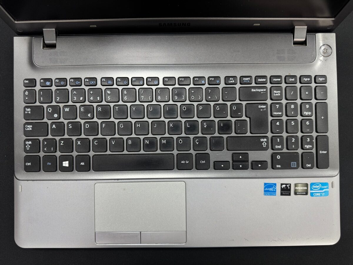 SAMSUNG NP350V5C LAPTOP PARÇALARI ( AÇIKLAMAYI OKUYUNUZ ) - Görsel 2