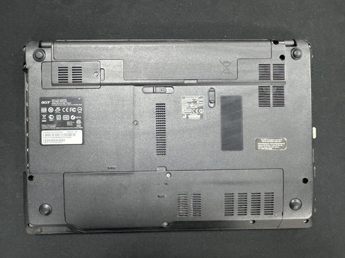 ACER TRAVELMATE 5742 LAPTOP PARÇALARI ( AÇIKLAMAYI OKUYUNUZ ) - Görsel 7