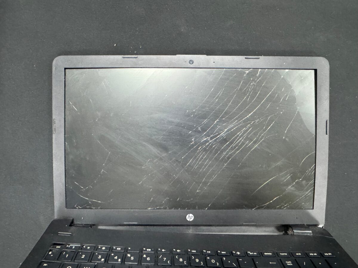 HP 15-RA013NT LAPTOP PARÇALARI ( AÇIKLAMAYI OKUYUNUZ ) - Görsel 3