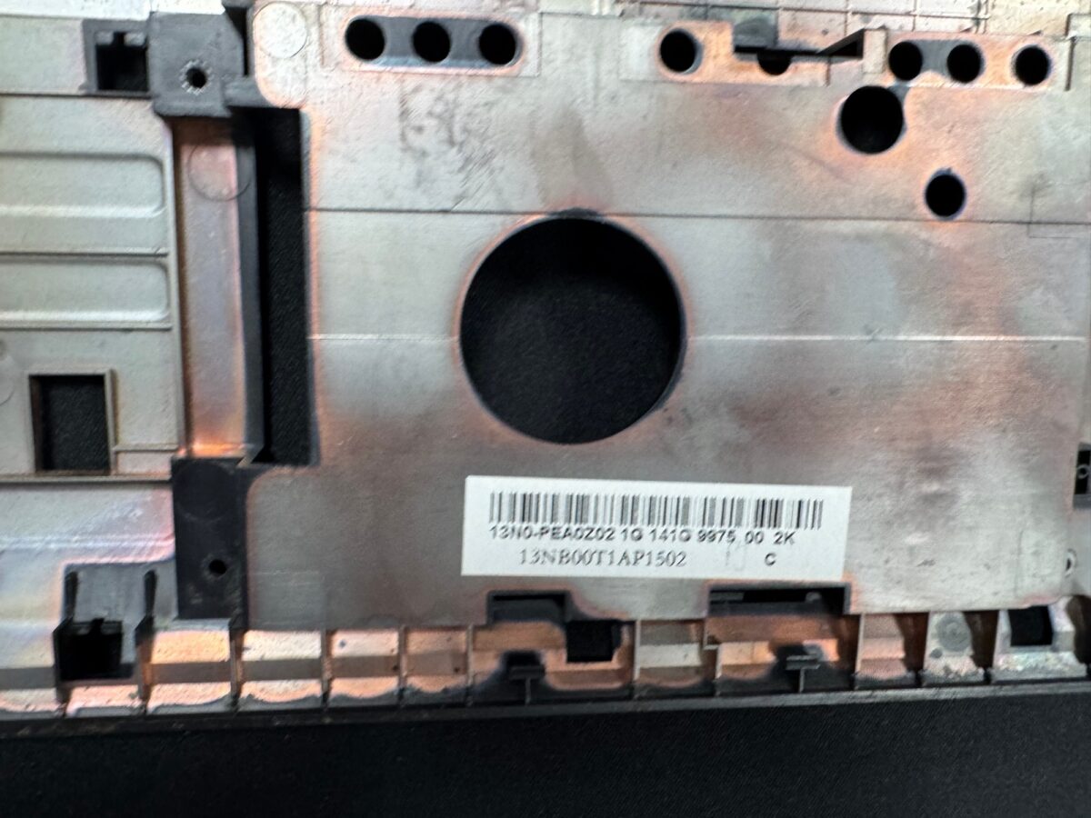 ASUSX550C ALT KASA ( AÇIKLAMAYI OKUYUNUZ ) - Görsel 2