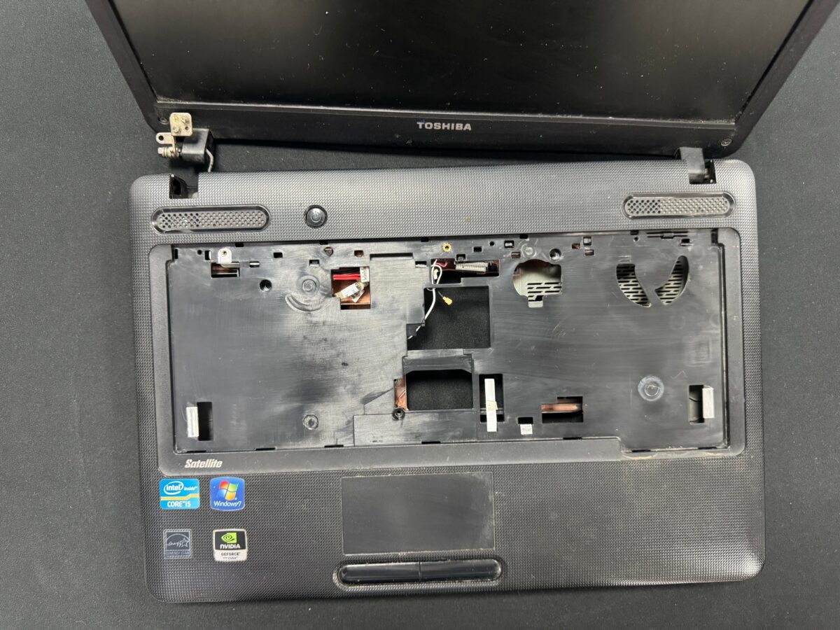 TOSHİBA SATELLİTE LAPTOP PARÇALARI ( AÇIKLAMAYI OKUYUNUZ ) - Görsel 8