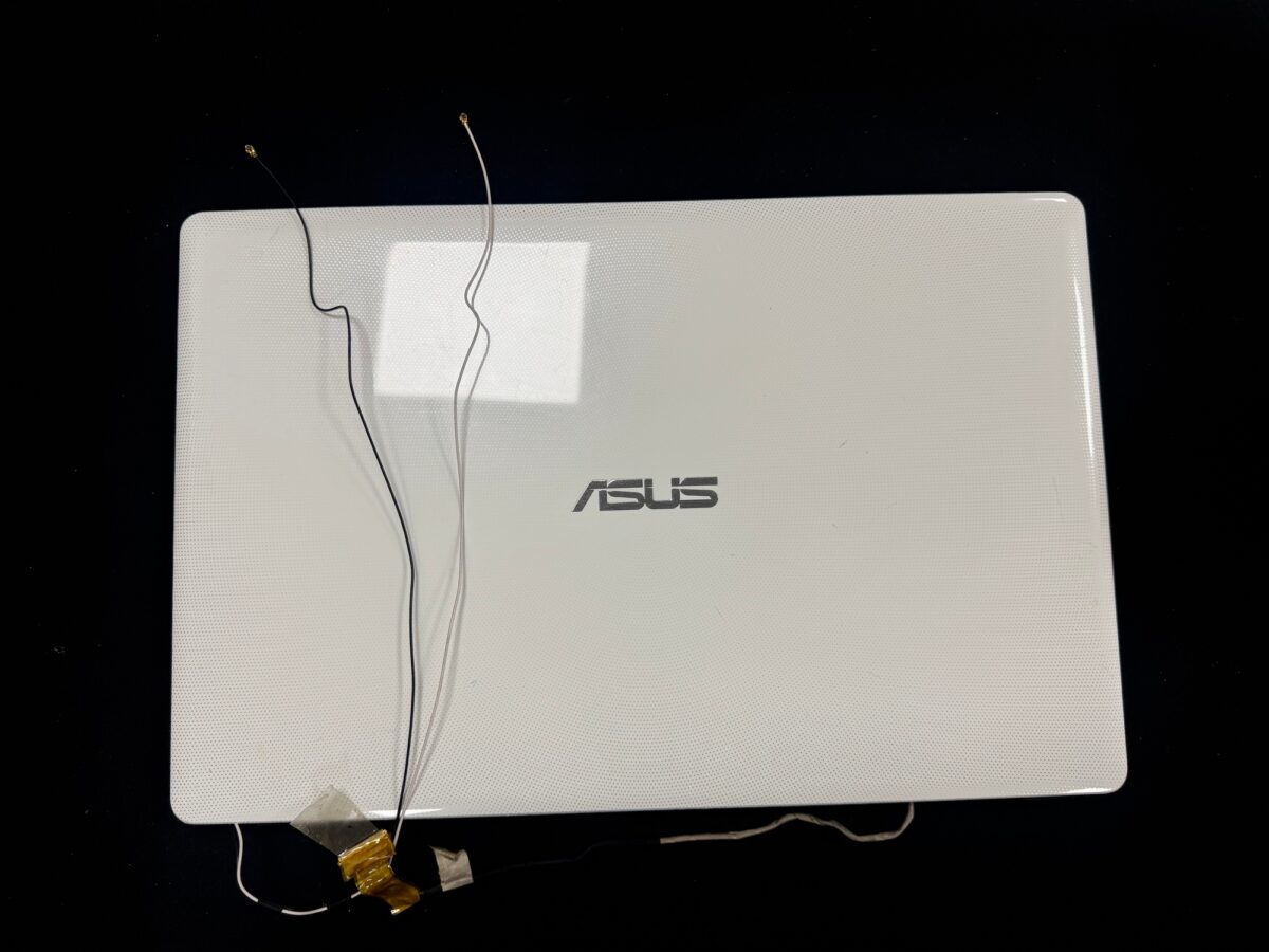 ASUS X550C LAPTOP PARÇALARI ( AÇIKLAMAYI OKUYUNUZ ) - Görsel 3