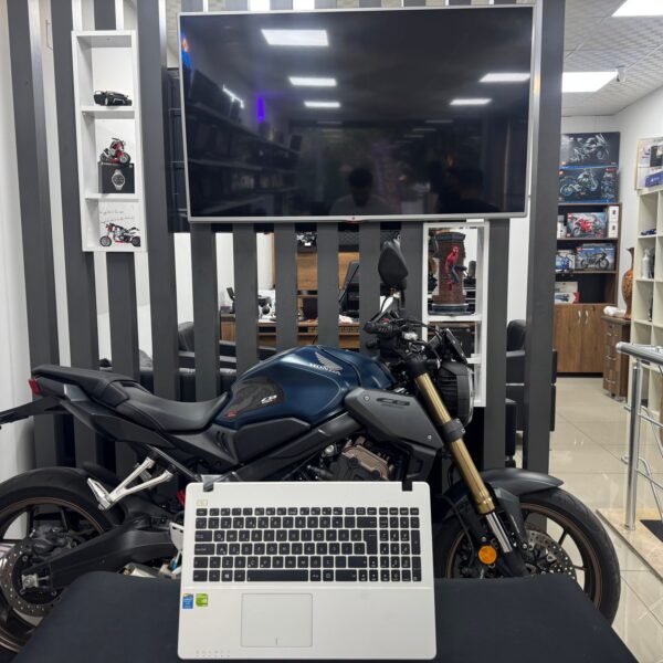 ASUS X550C LAPTOP PARÇALARI ( AÇIKLAMAYI OKUYUNUZ )