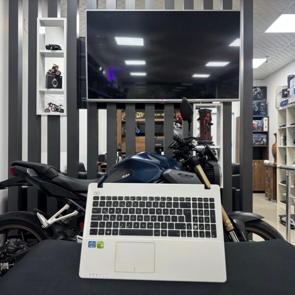 ASUS X550C LAPTOP PARÇALARI ( AÇIKLAMAYI OKUYUNUZ )